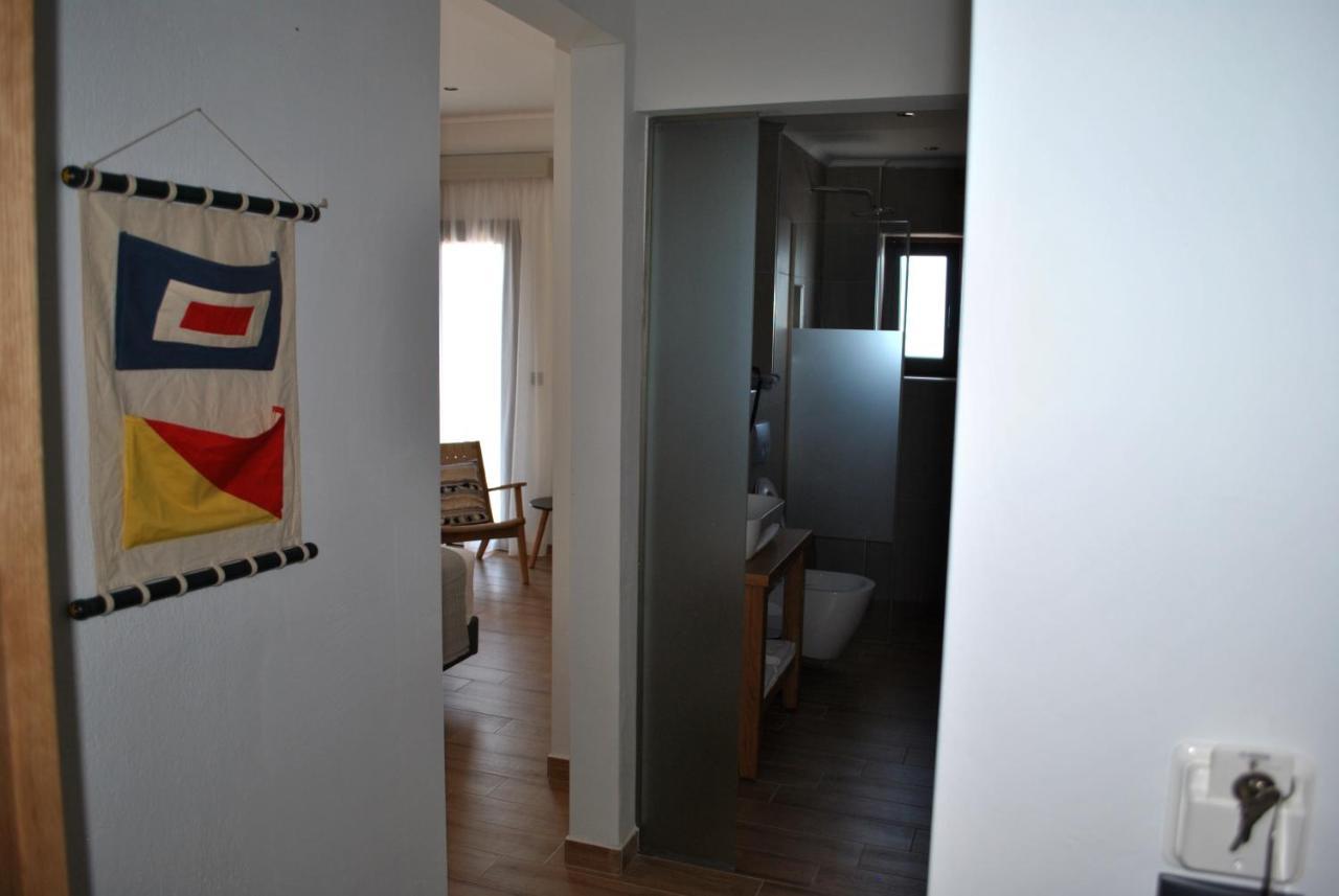 Eleni's Sea View Apartment Pefkochori