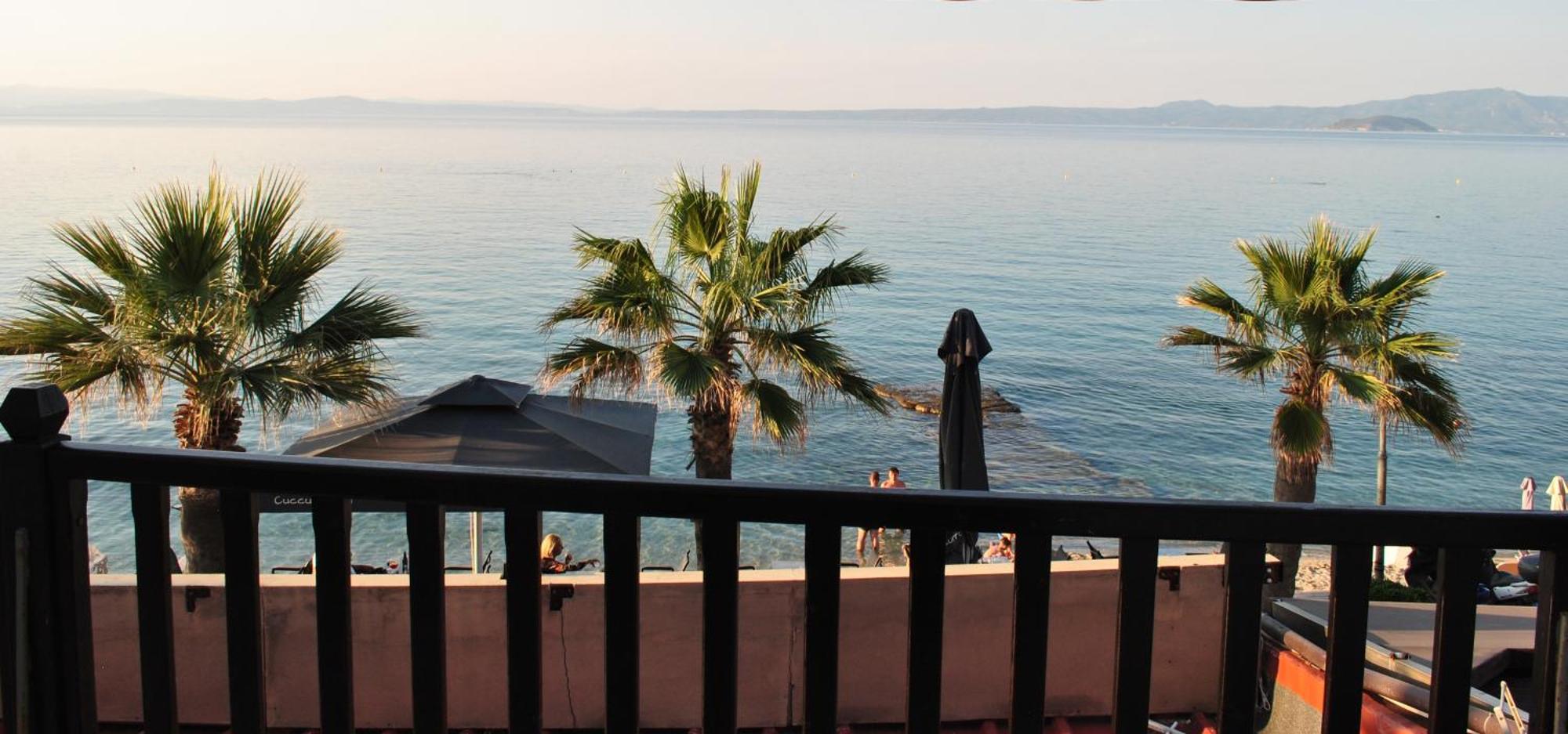 Eleni's Sea View *