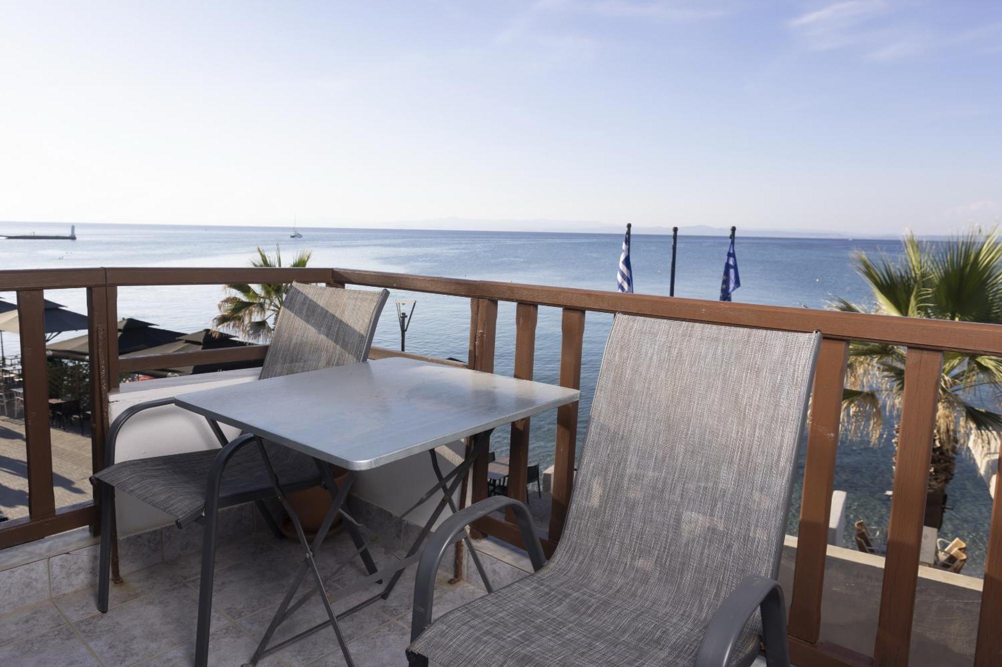 Eleni's Sea View Apartment