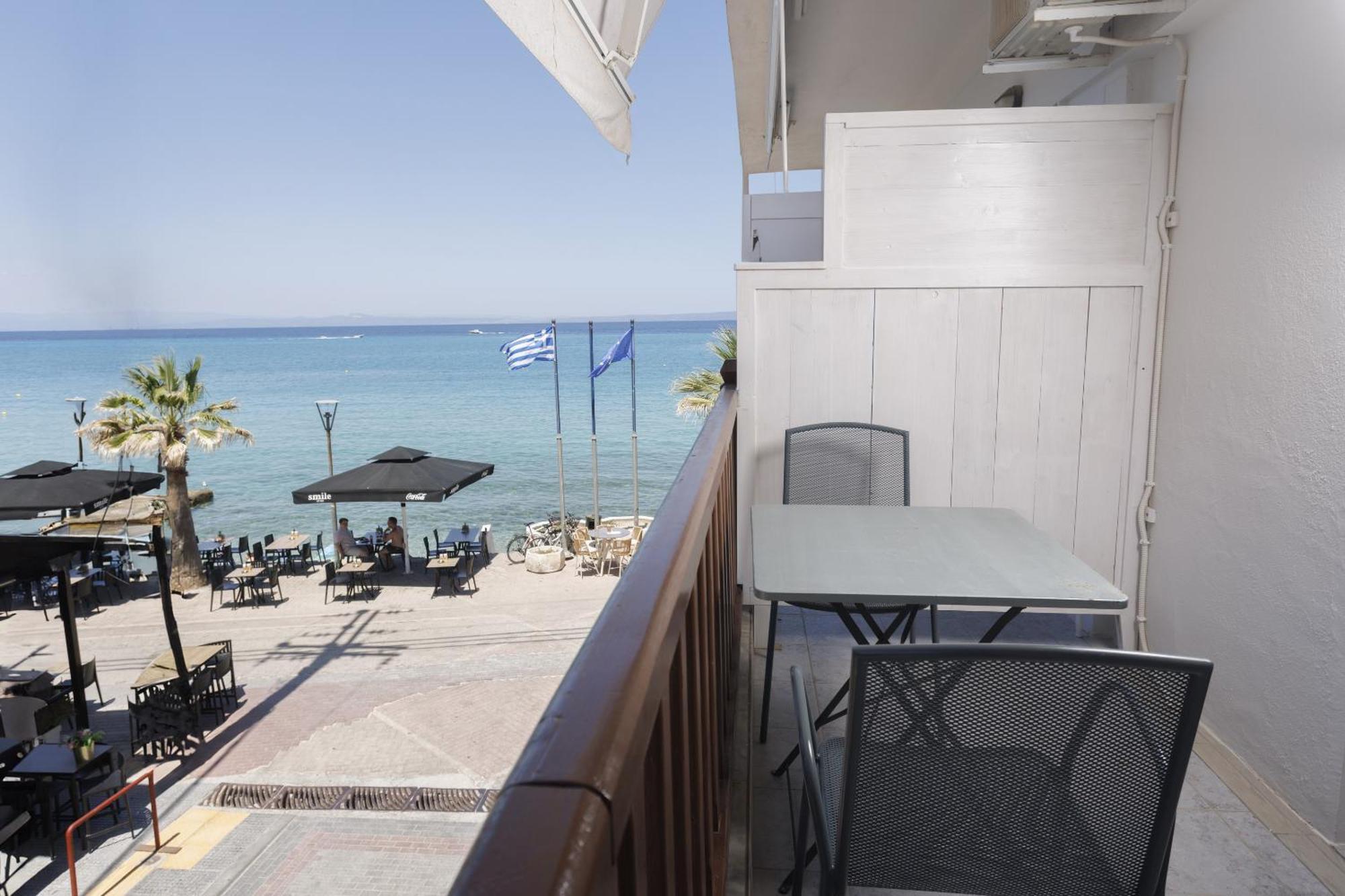 Eleni's Sea View *